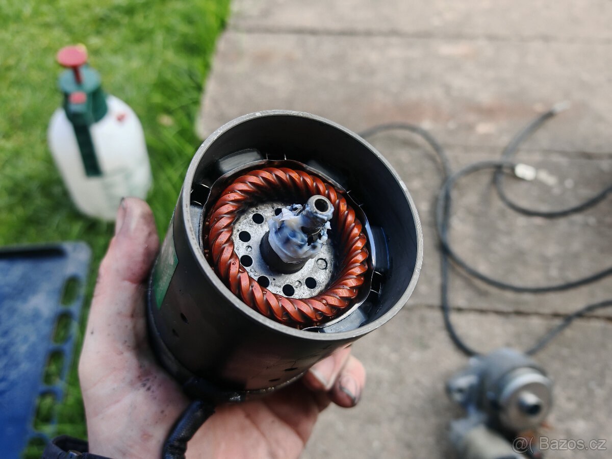 Startér NISSAN ALMERA I II TINO 1.5 1.6 1.8 - 11