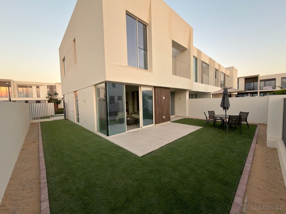 ChatGPT said: Moderní 4ložnicová vila v The Valley – Talia - 11