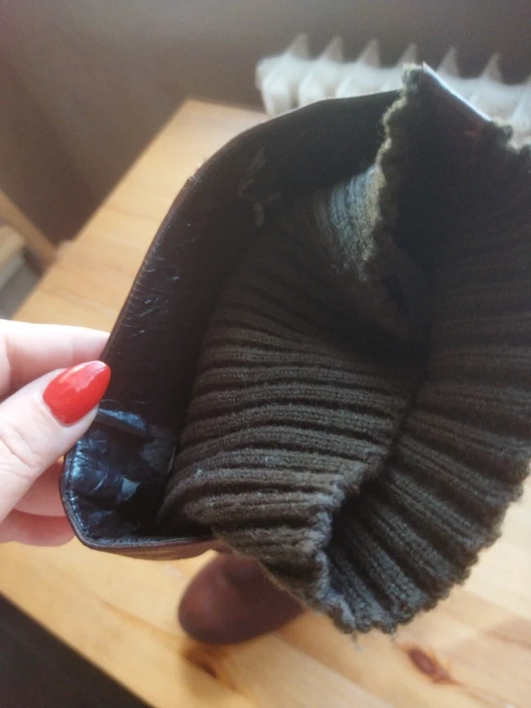 Prodám moc hezké hnědé kozačky nahoře s náplety - 11