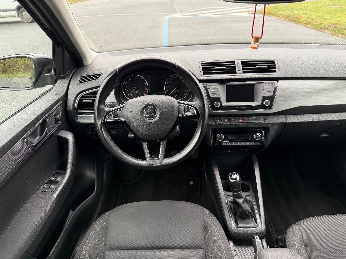 Škoda Fabia 1.2TSI 81kW STYLE - 11