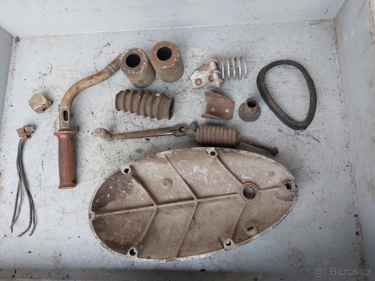 Dily ČZ predvalecna / ČZ 150C / kyvacka 350 / manet - 11