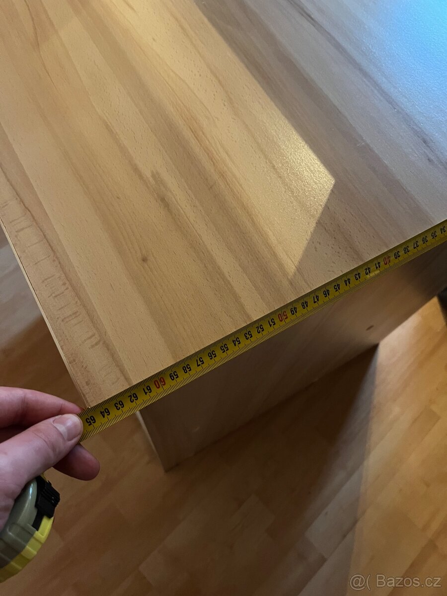 Pracovní stůl - 11