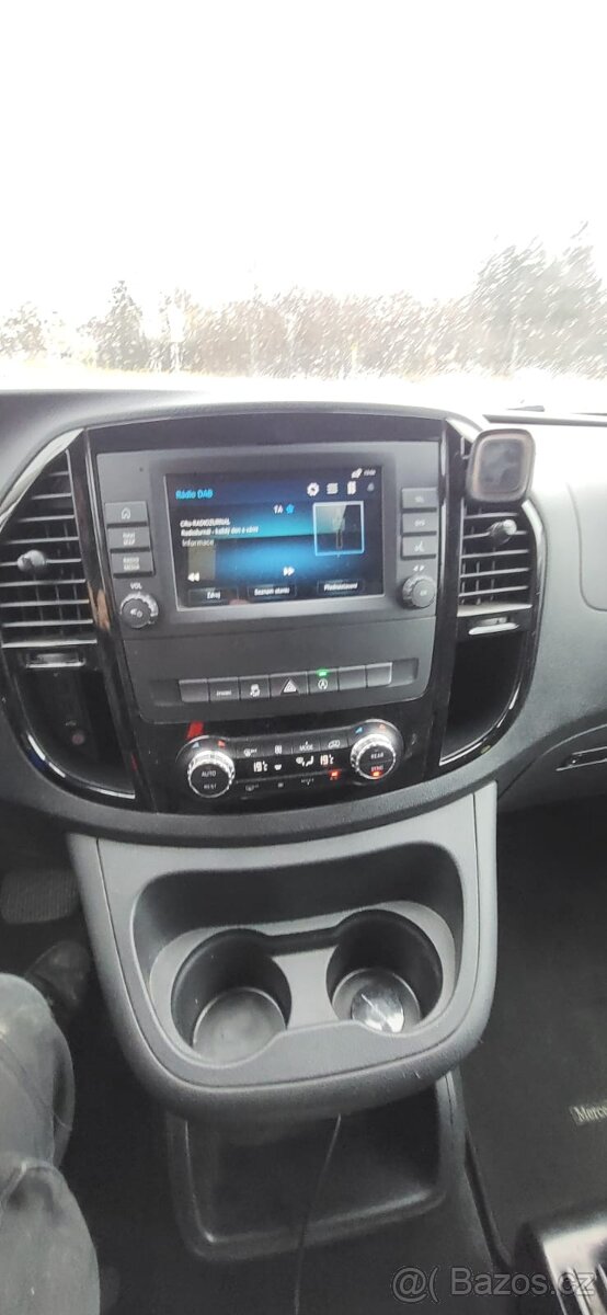 Mercedes Benz Vito Tourer - 11