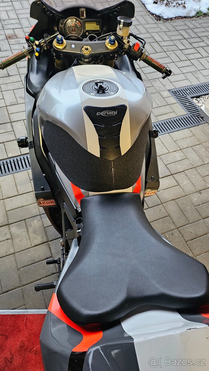 Okruhovka Suzuki GSX-R 750 - 11