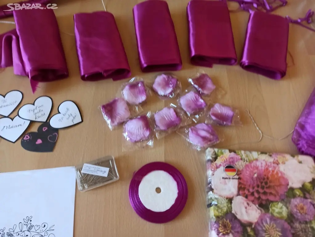 Svatební výzdoba - fuchsiová/purpurová - 11