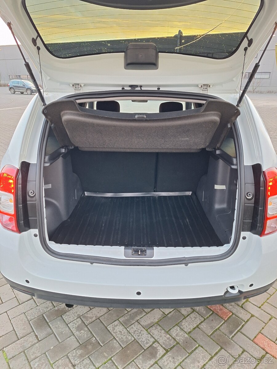 DACIA DUSTER 1.6 BENZÍN - 11