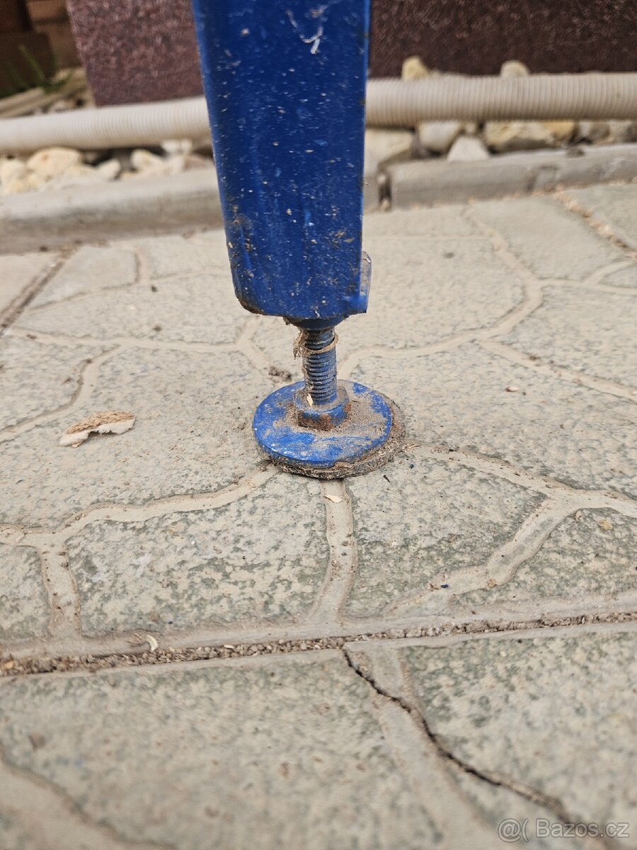 Plechová skříň do dílny - 11