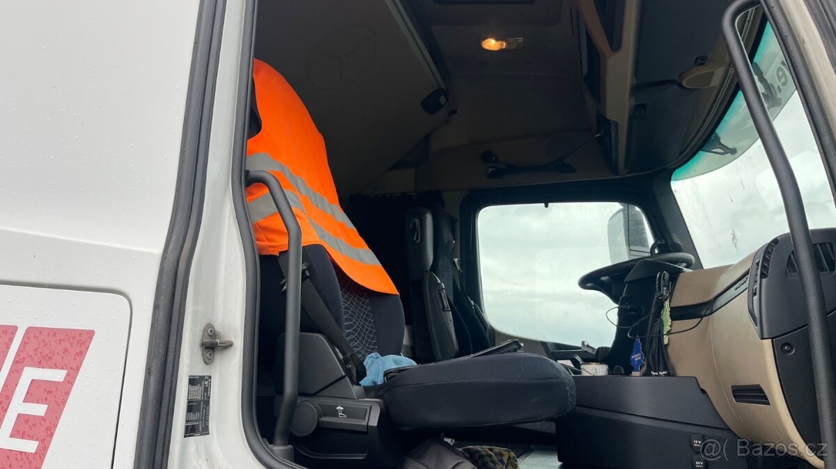 MB ACTROS 1845 LS - 11