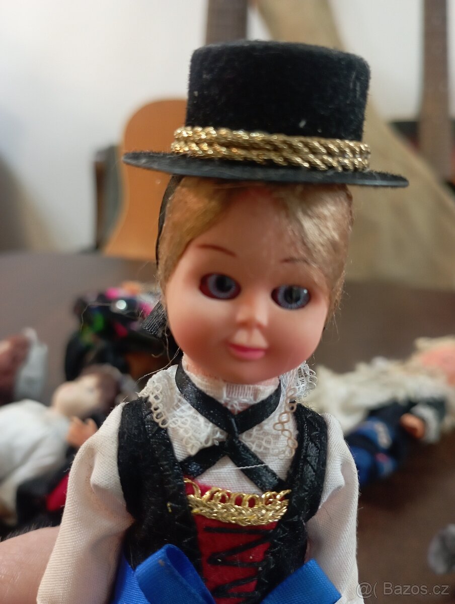 Panenky v kroji - 11