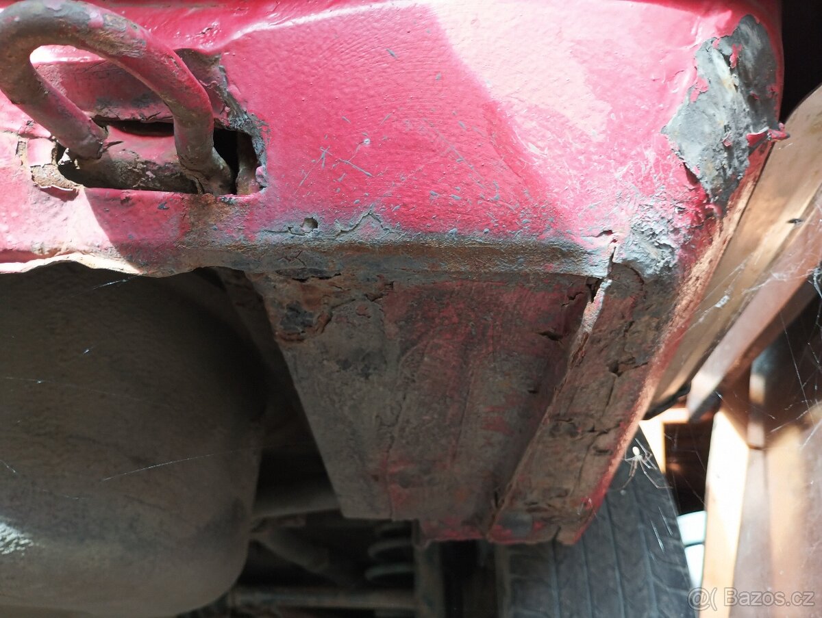 Bmw e30 1.8 coupe - 11