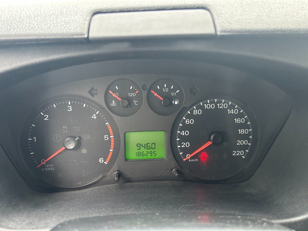 Ford Transit 2.2 TDCi L4 114 kw - 11
