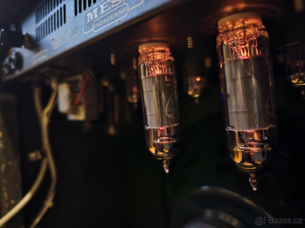 Lampivé kytarové kombo MessaBoogie - 11