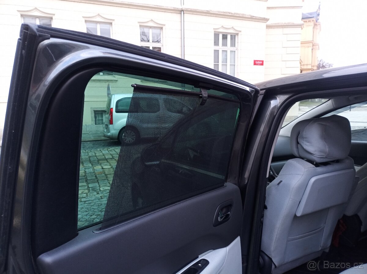 Prodám Peugeot 5008 1,6 HDI. R.v.1012 - 11