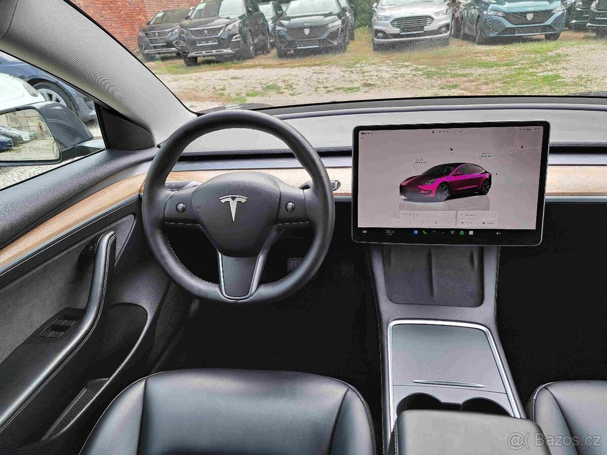 Tesla Model 3 RWD Standard Range - 1910 - 11