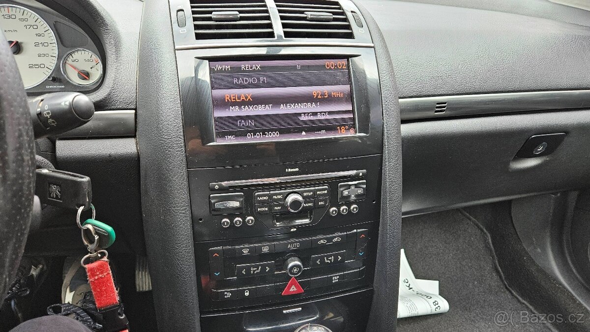 PEUGEOT 407 2,2 HDI 16V Premium Pack - 11