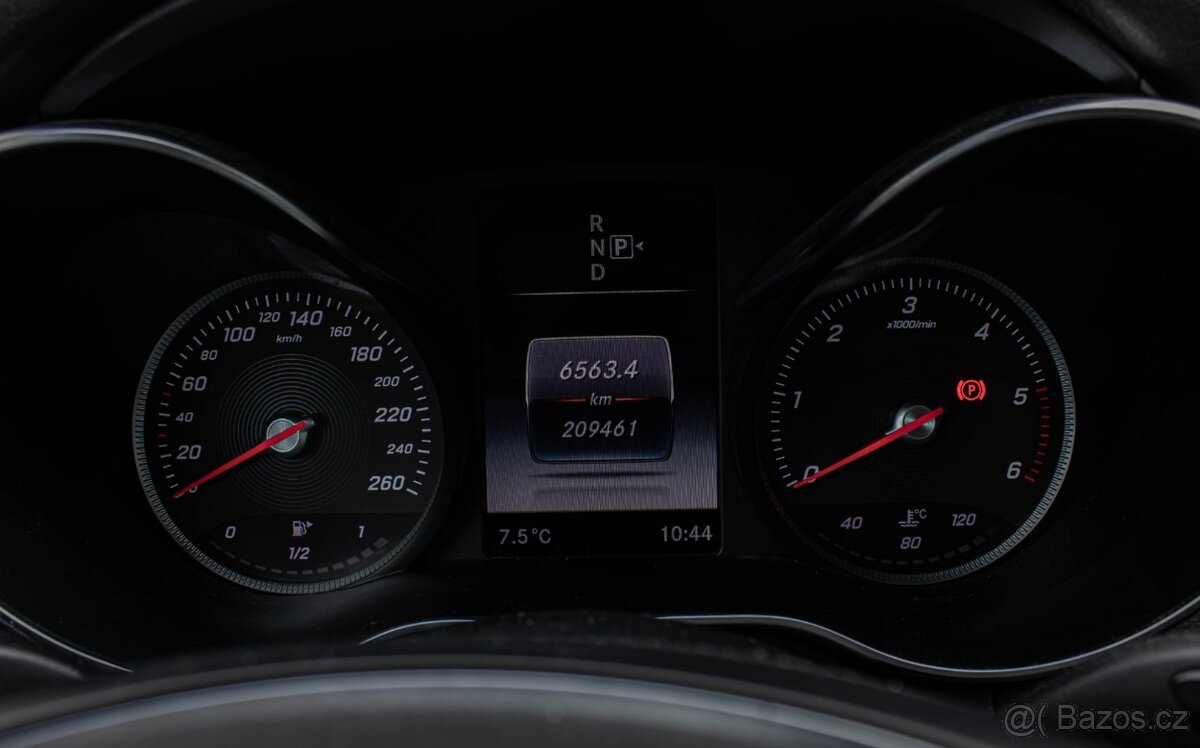 Mercedes-Benz C220D W205 2014 - 11