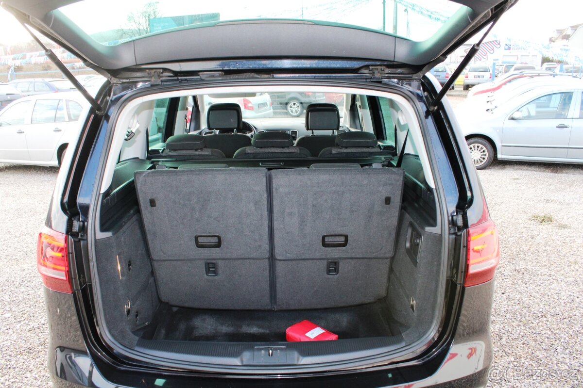 Volkswagen Sharan 2.0TDI,r.v.2016, EXTRA STAV NAVI 7MIST - 11