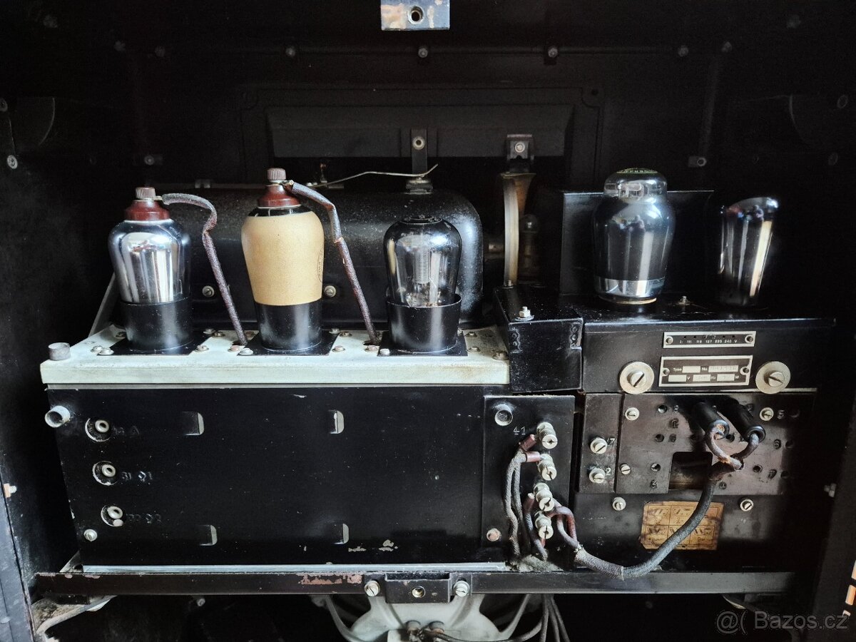 Starožitné rádio Philips 2601, "kamna", 1930-1931 - 11