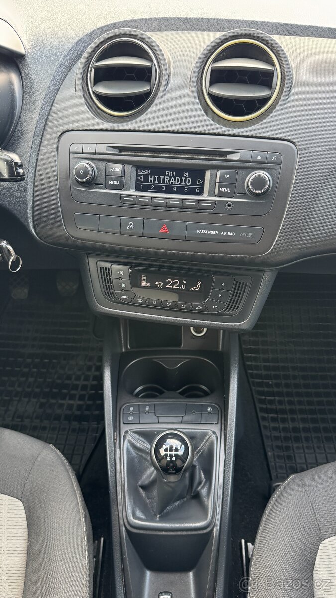 Seat Ibiza kombi ST 1.2 TSI 2015,1x majitel,TOP STAV - 11