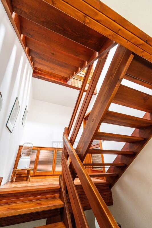 Prodej atraktivního, prostorného RD, v žádané lokalitě Horní - 11