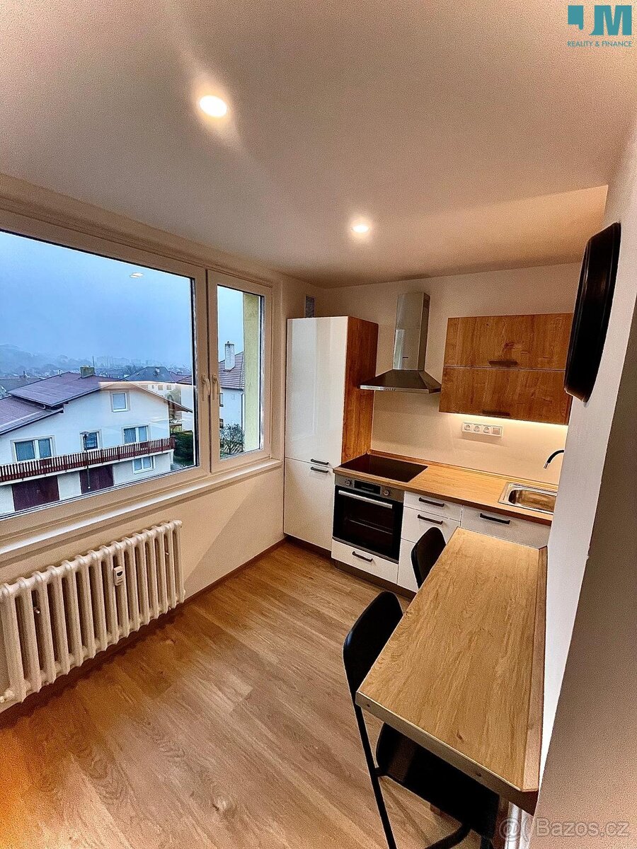 Pronájem bytu 1+1 43m² - podlahové plochy v Třebíči - 11