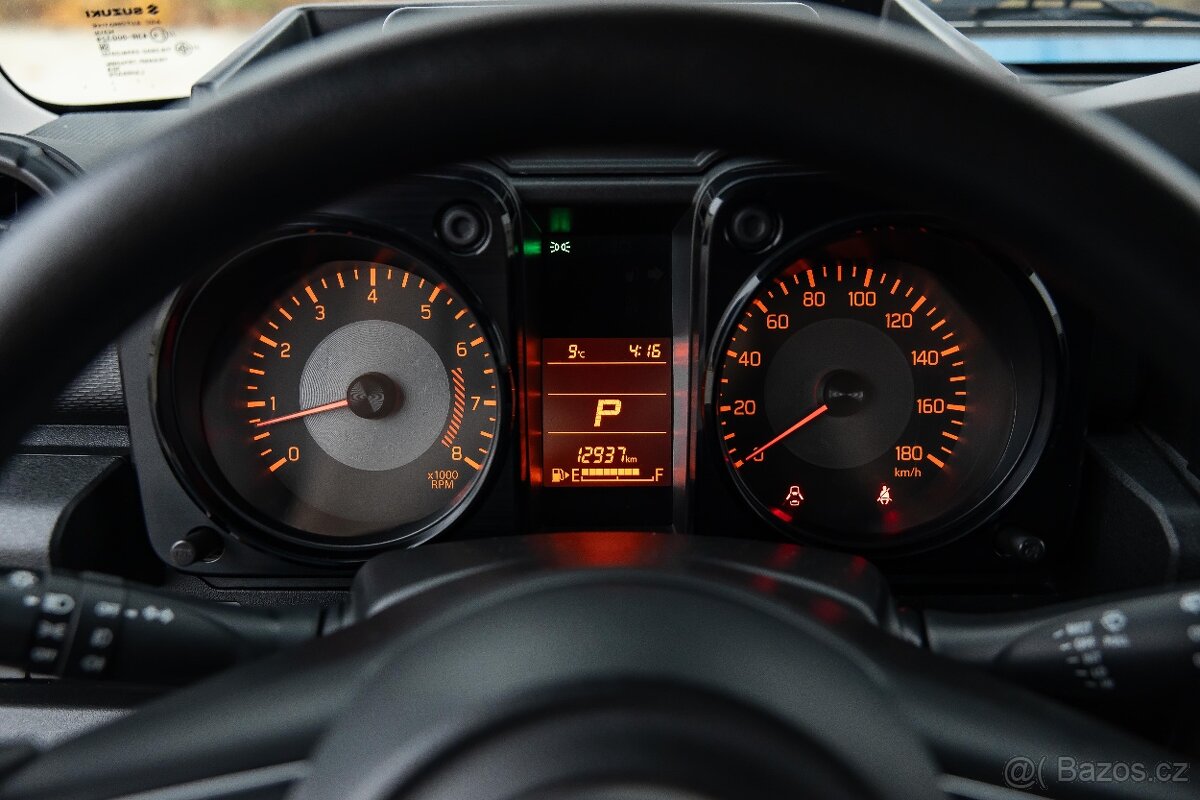 Suzuki Jimny ALLGRIP 4x4 AT OffRoad Pack - 11