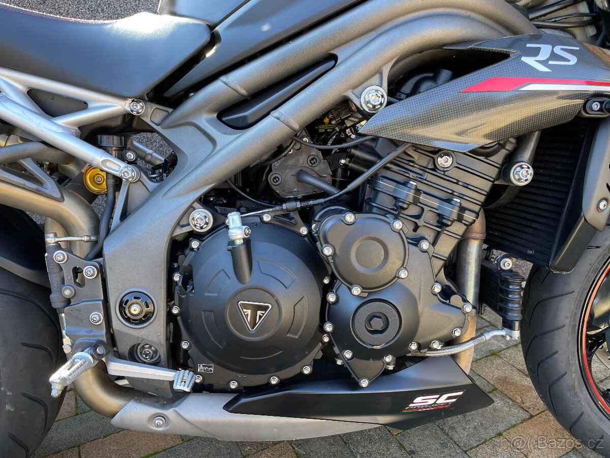 Triumph Speed Triple 1050 RS 2018 - 11