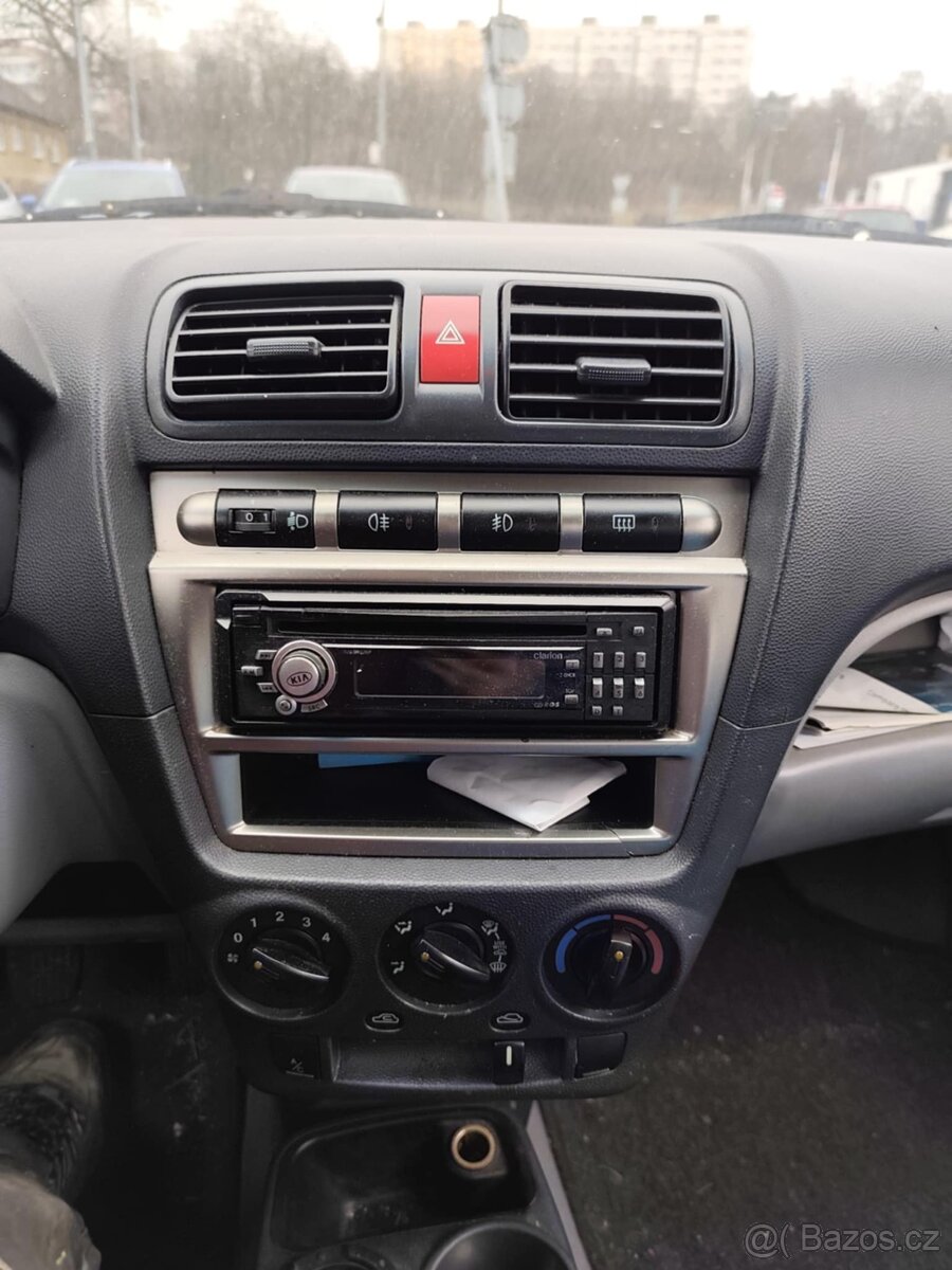 Kia Picanto 1.1 - 11