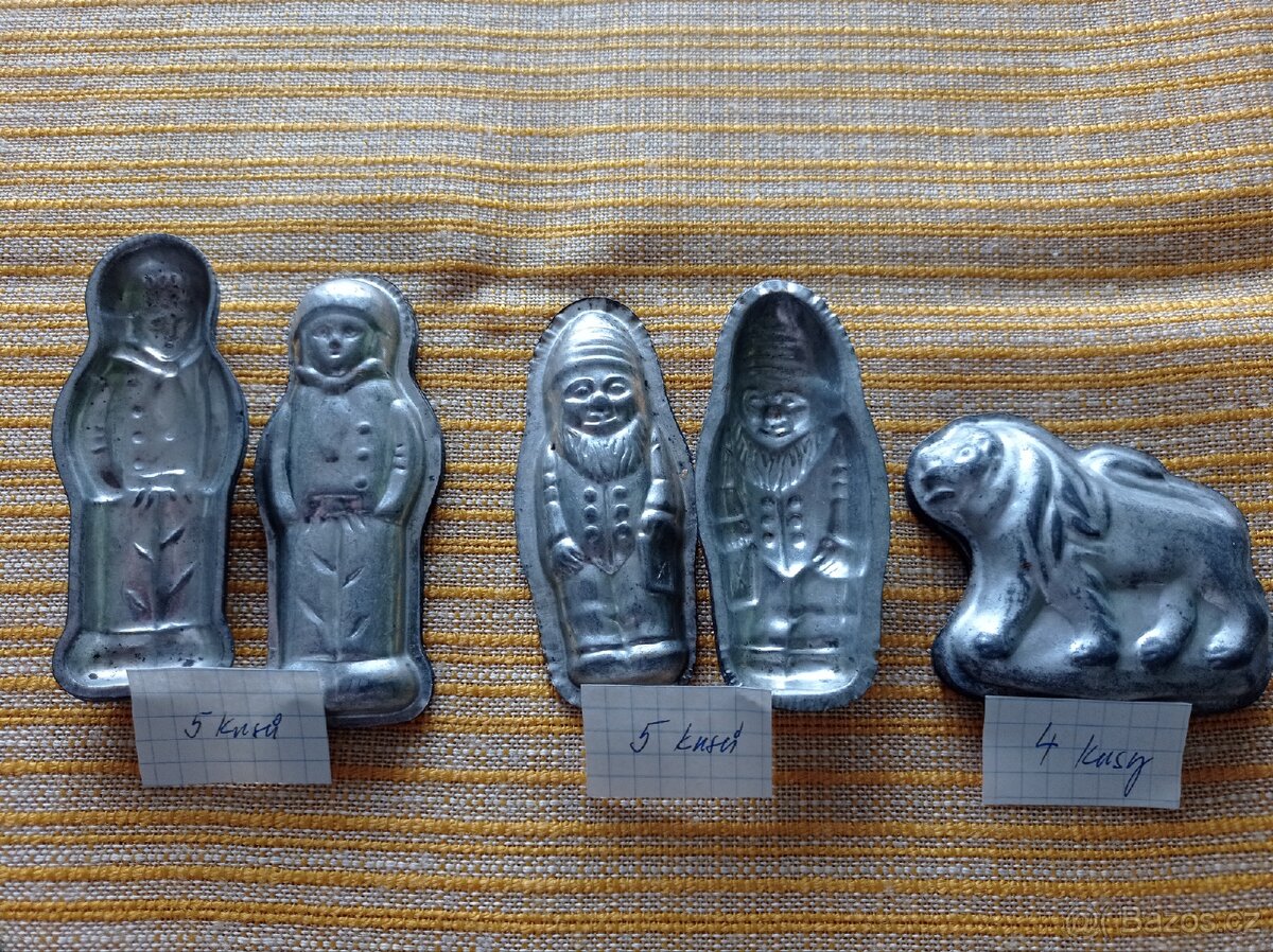 Formičky na pečení, vykrajovátka - 11