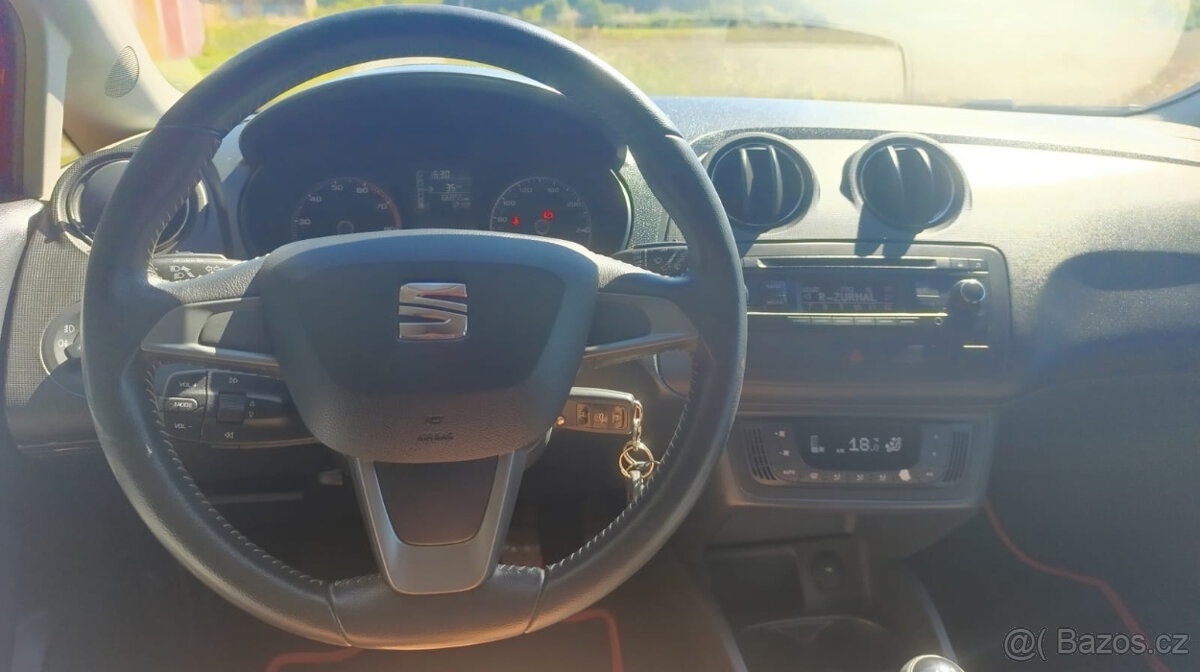 Seat Ibiza 1.2, 2014, 51kw, benzín, 67000 najeto - 11