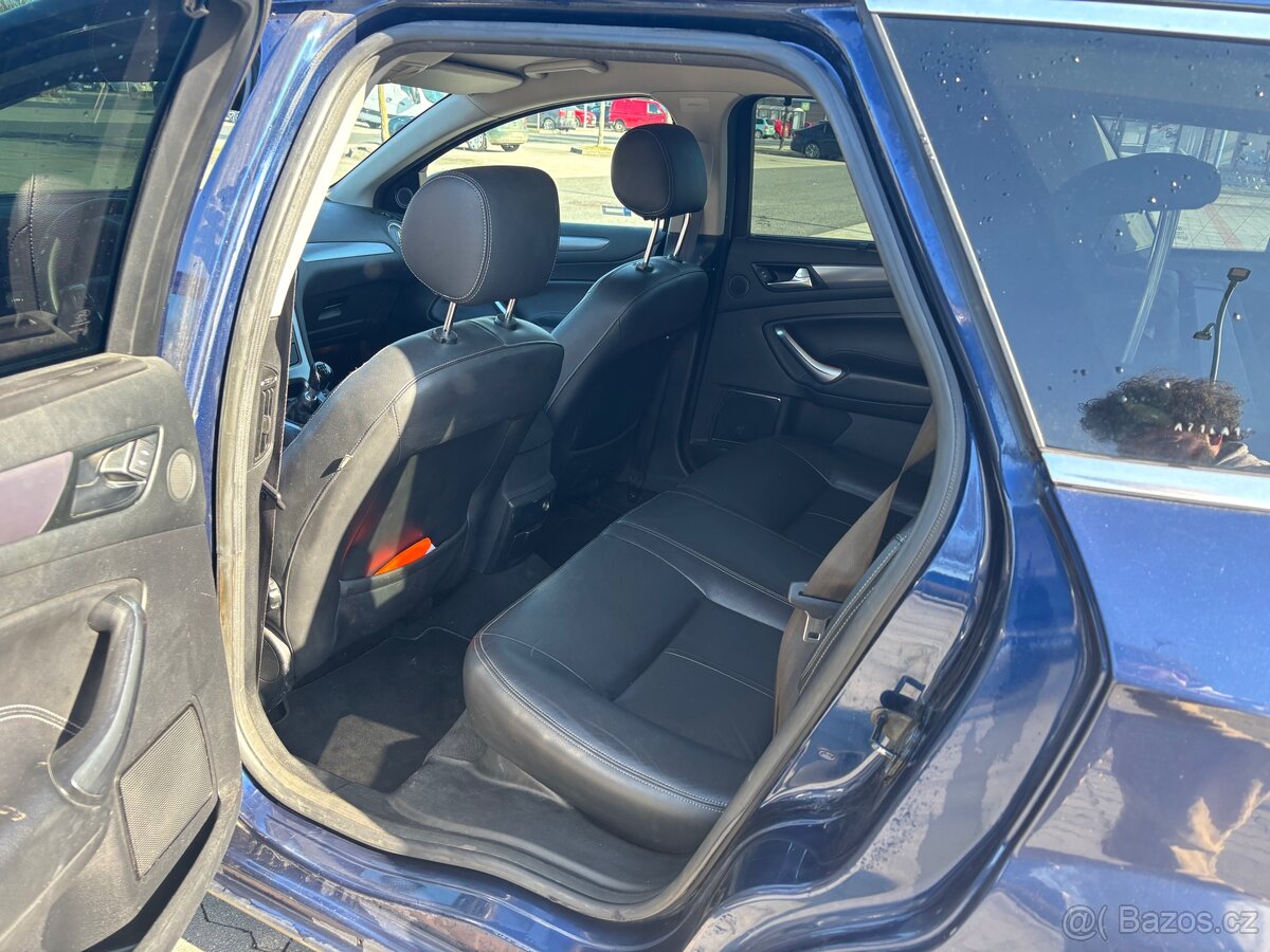Ford Mondeo 2.0 tdci - 11