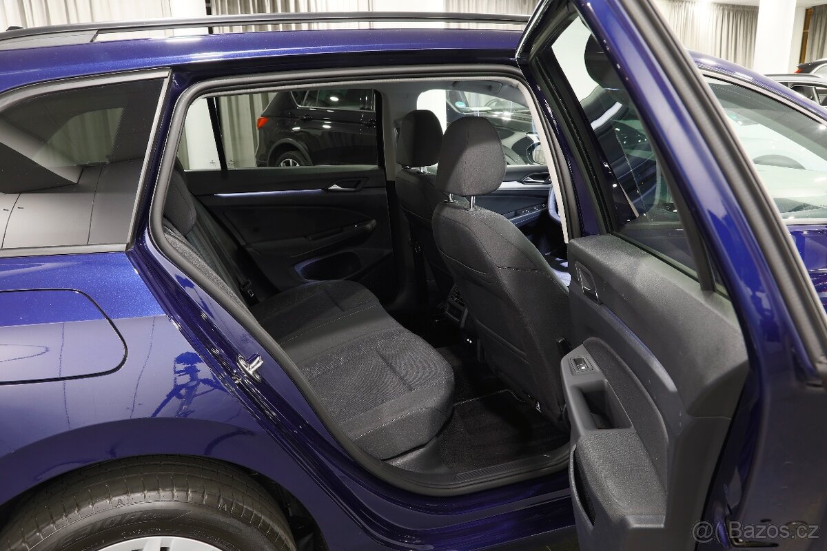 VW Golf 8 Variant 2.0 TDI DSG ACC Virtual - Zálohováno - 11