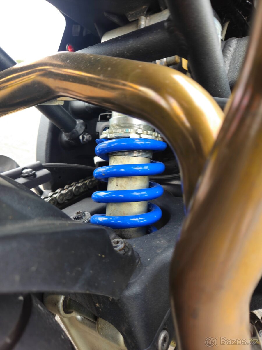 Triumph speed triple 1050 - 11