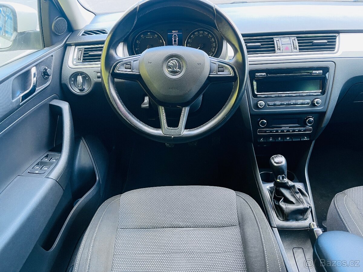 ŠKODA RAPID 1.2 Tsi BENZÍN DIGIKLIMA , ALU KOLA, VYHŘEV SED - 11