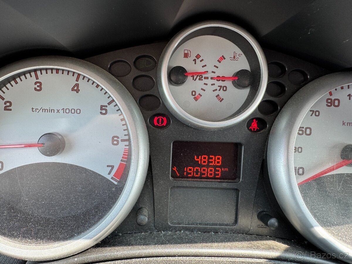 Peugeot 207 SW - nová STK do 06/2027, ihned k odběru - 11