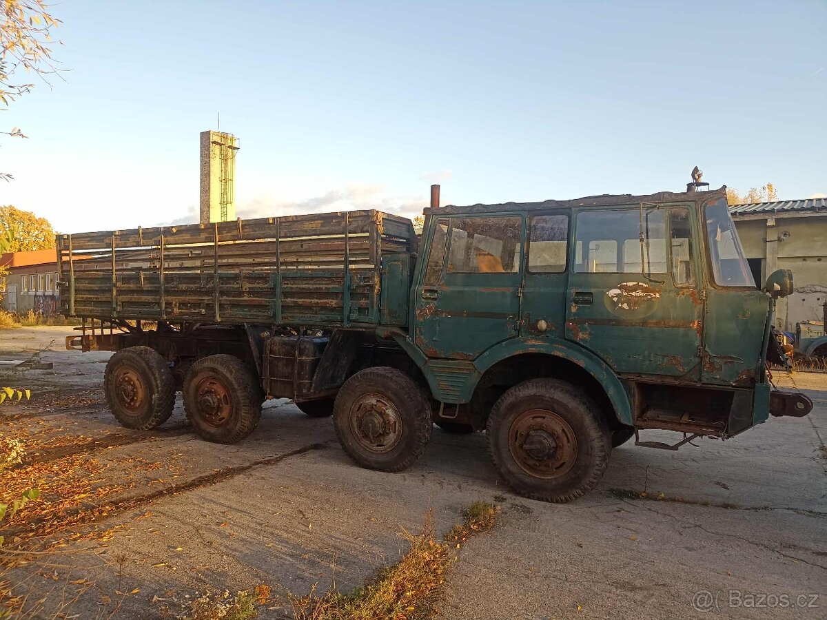 Tatra 813 VT 8x8 k renovaci - 11