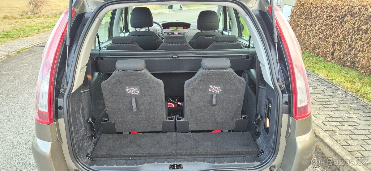 Citroen C4 Picasso 1.6i 16V 88Kw 61 740km TZ 7míst nové v ČR - 11