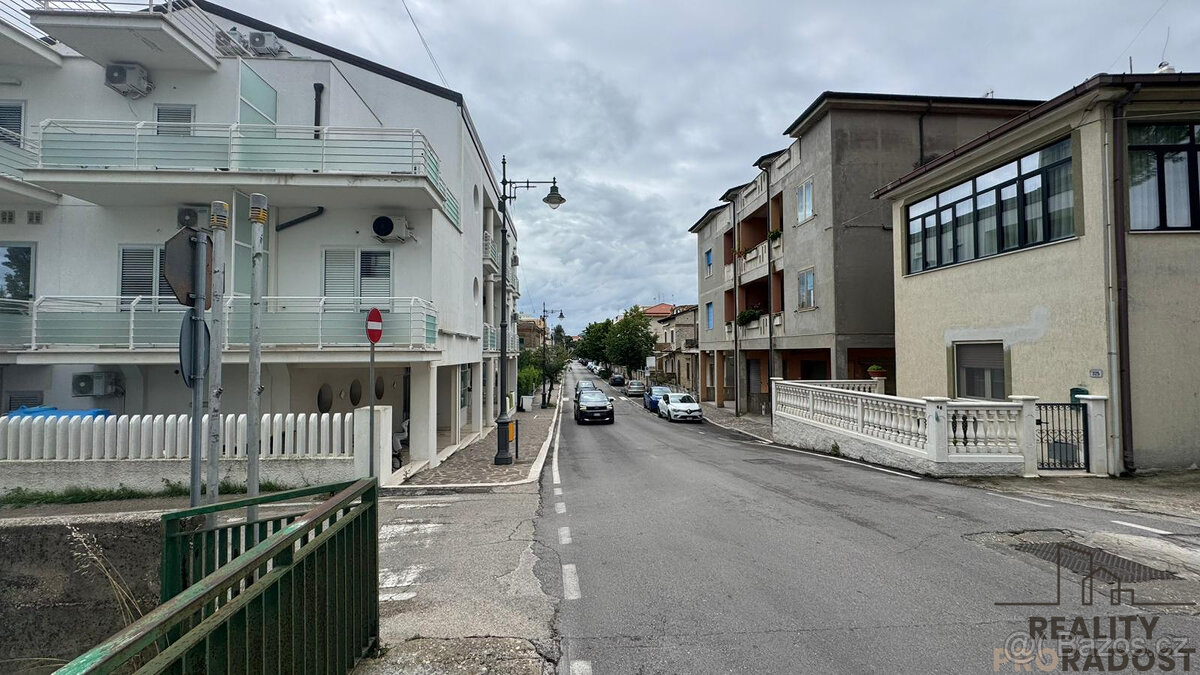 Prodej bytu 3+kk 86 m², via Taranto, Silvi, Itálie - 11