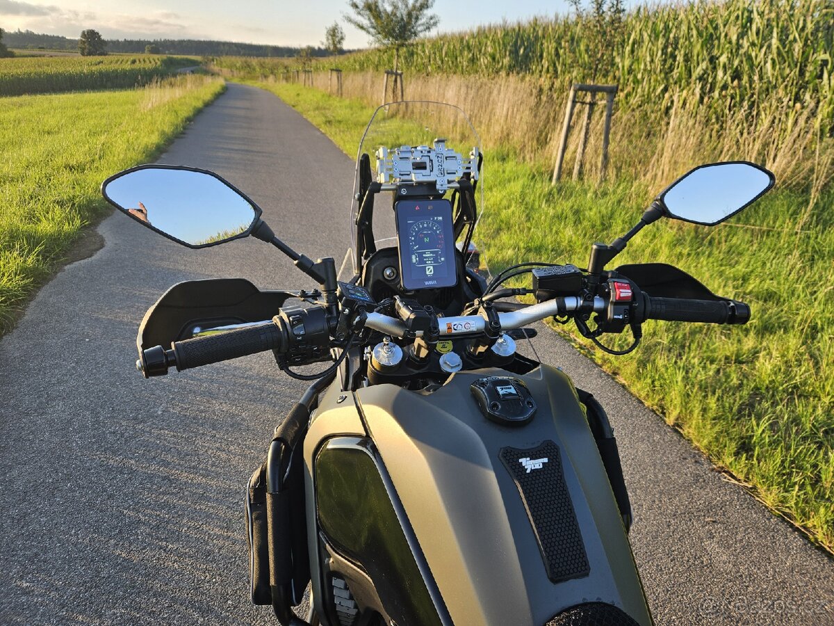 Yamaha tenere 700 - 11