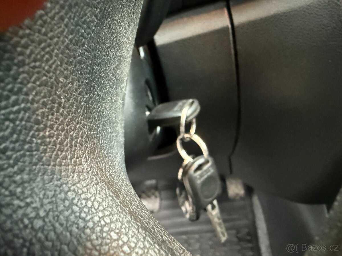 Škoda Fabia Combi 1,4 TDi 51 Kw,Klima,04/2008. - 11