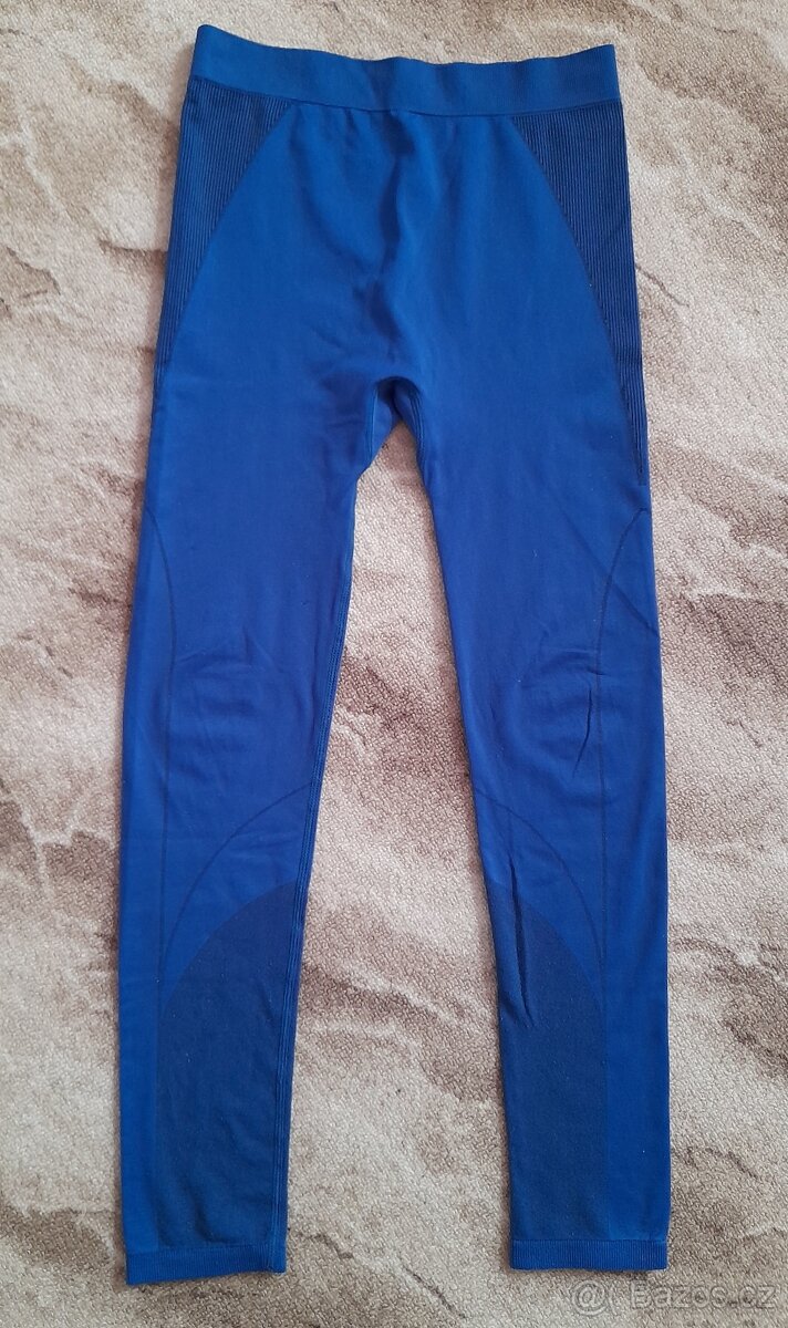 Balíček oblečení vel. 134. - 11