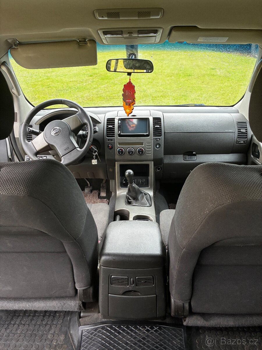 Nissan pathfinder - 11