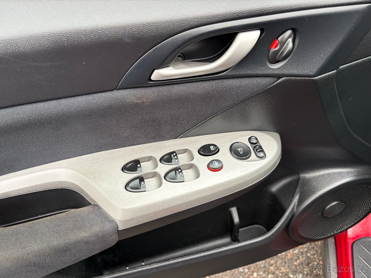 Honda Civic 1.8 Sport VTEC 103 kW NOVÁ STK+ME - 11