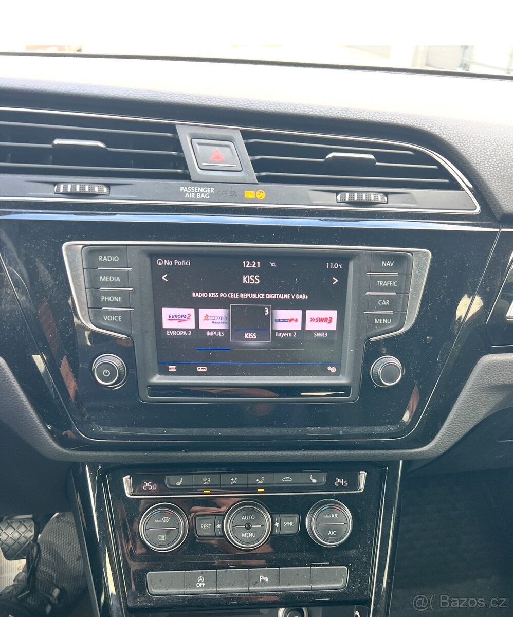 ► VW TOURAN 1.4TSI 110KW HIGHLINE-NAVI-LED-TAŽNÉ - 7MÍST - 11