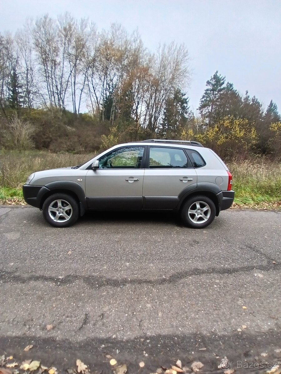 Hyundai tucson 2006 - 11