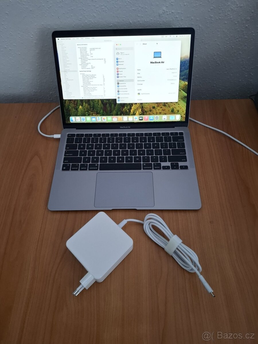 Macbook Air 13 palců M1 chip 16GB RAM 256 SSD - 11