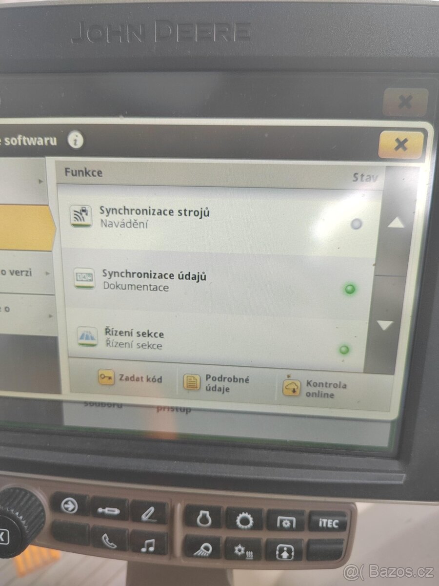 Traktor John Deere 6250R - 11