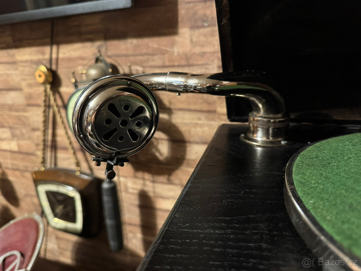 Starožitný gramofon v nevídáném top stavu. - 11
