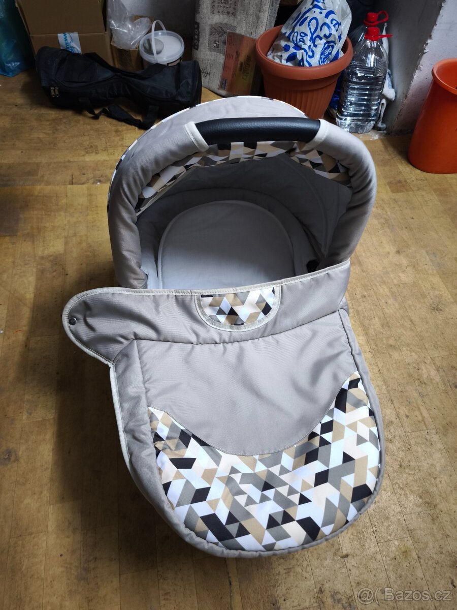 3 kombinace-kočárek largo - 11