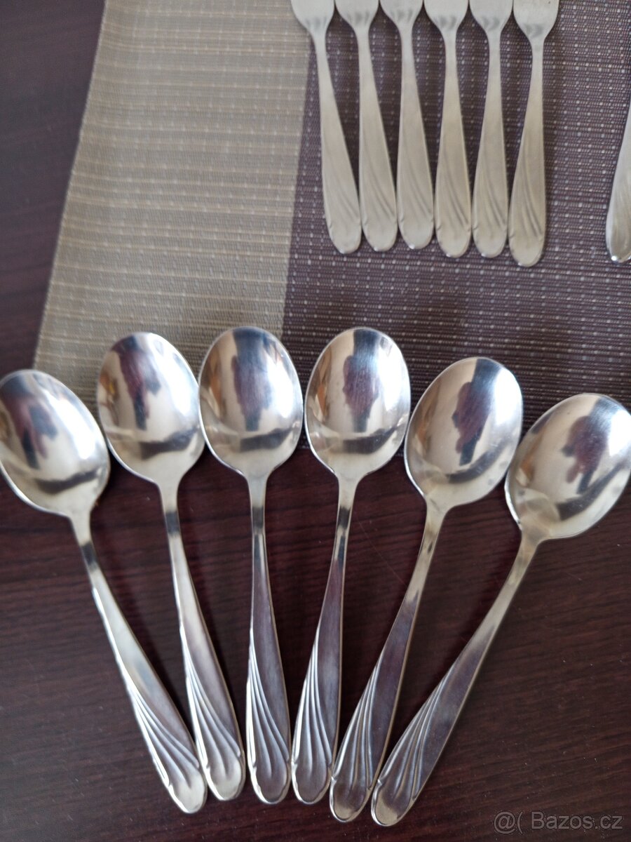 RETRO RUSKE PRIBORY-TOP STAV - 11